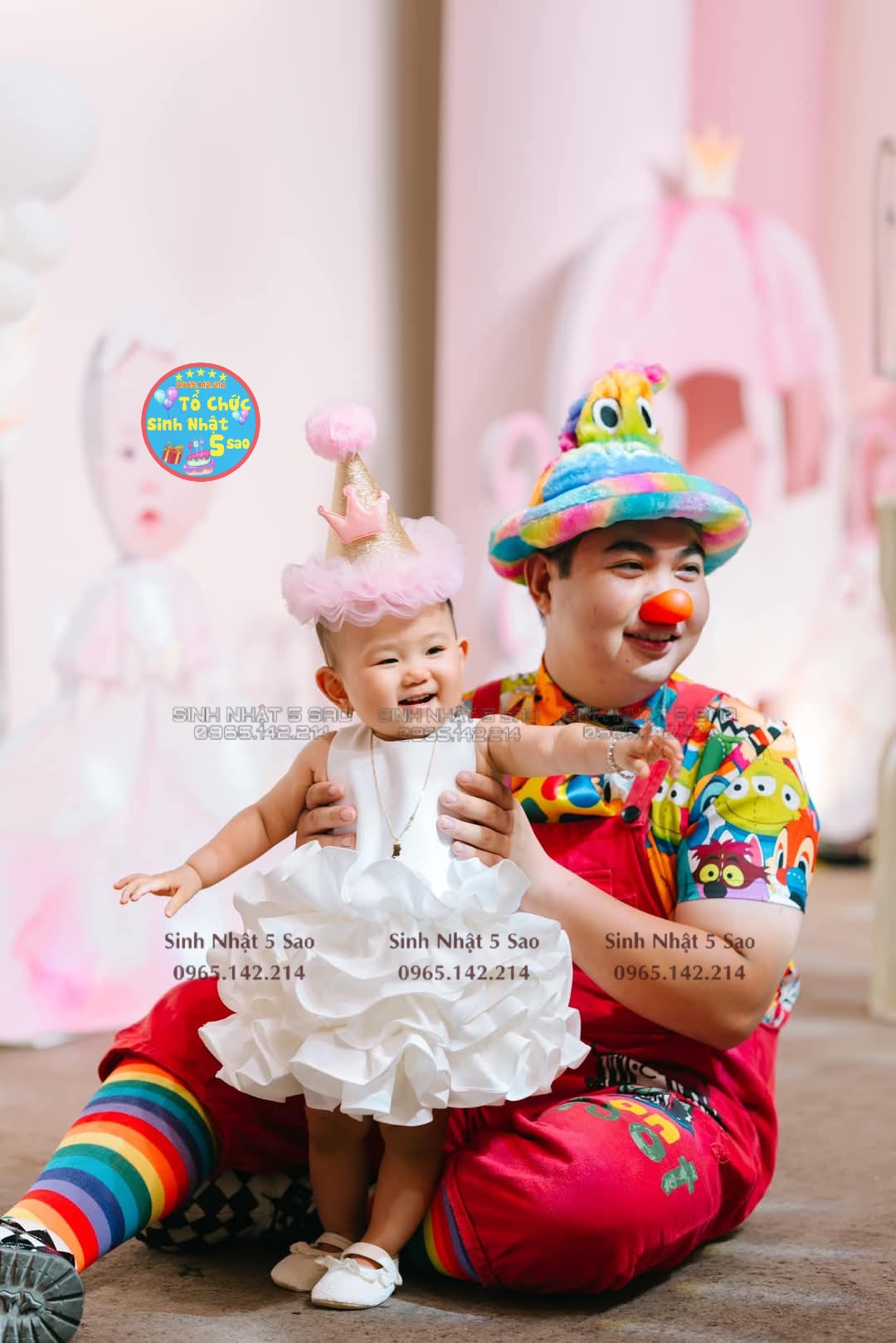 thuê chú hề bong bóng